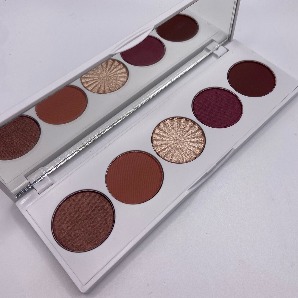 OFRA Cosmetics | Signature Palette in Symphony <NEW>